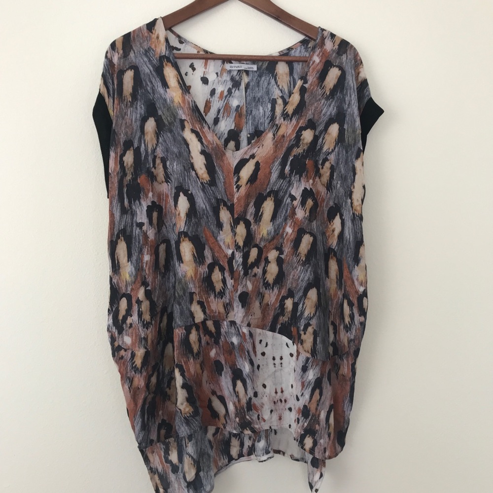 Zara Multicolor Abstract Print Top